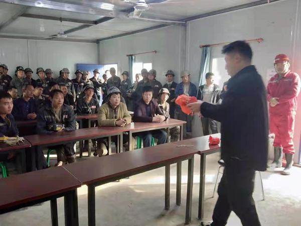 陜煤建設(shè)礦建二公司：實(shí)踐培訓(xùn)有熱度安全工作再升級(jí)