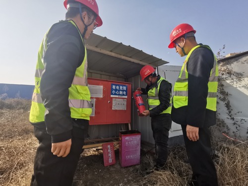 陜煤建設(shè)路橋分公司渭南項(xiàng)目部吹響年終歲末安全生產(chǎn)“集結(jié)號”