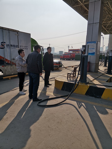 陜煤建設(shè)智慧泊車公司赴新能源電動汽車充電站進(jìn)行調(diào)研