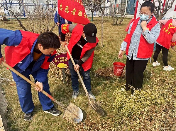 陜煤建設(shè)澄合分公司各基層單位開展“植樹護綠，美麗家園”義務植樹活動