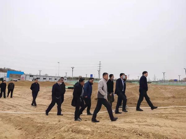 科創(chuàng)新城管委會張偉一行蒞臨科創(chuàng)新城同慧運動公園項目檢查指導工作