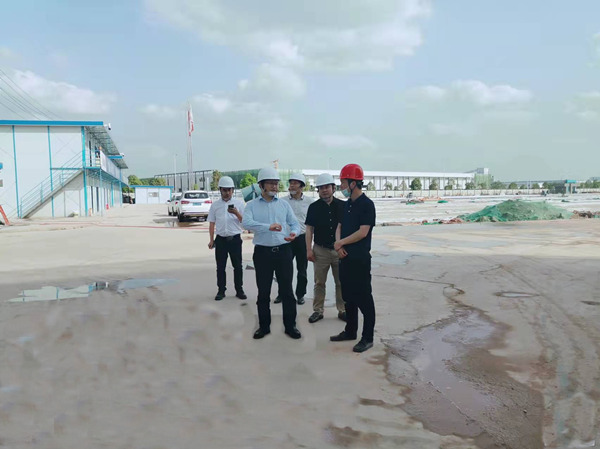 成都市金堂縣委常委、統(tǒng)戰(zhàn)部部長朱和金一行蒞臨四川龐源成都智能制造項目檢查指導工作