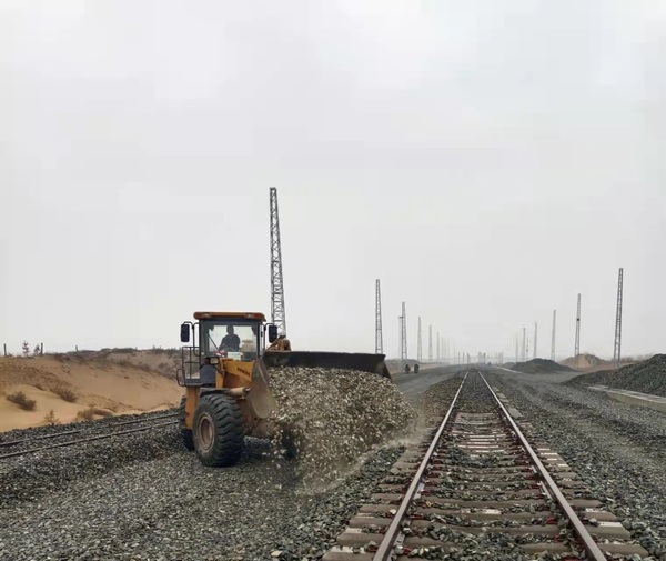 陜煤建設(shè)路橋分公司各基層項目步步為營沖刺復(fù)工復(fù)產(chǎn)“開門紅”