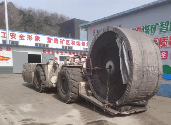 陜煤建設(shè)機(jī)電安裝公司建莊項(xiàng)目部檢修正當(dāng)時(shí)