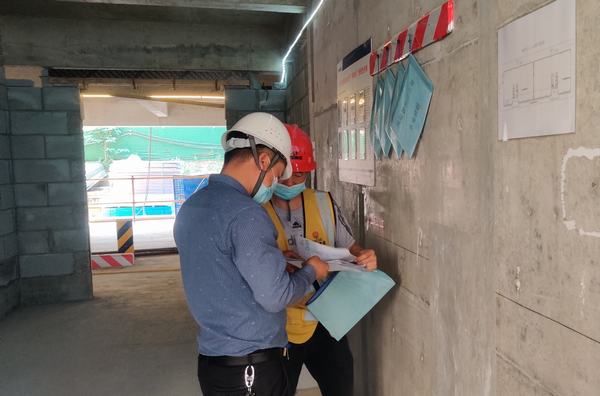 西安市住建局專家組一行蒞臨韓南韓北城中村改造DK4項(xiàng)目檢查指導(dǎo)工作