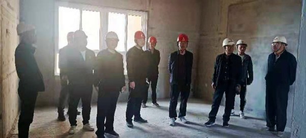 陜煤建設渭南分公司承建的渭南市臨渭區(qū)二院片區(qū)棚戶區(qū)改造項目9#、10#樓工程順利通過分戶驗收