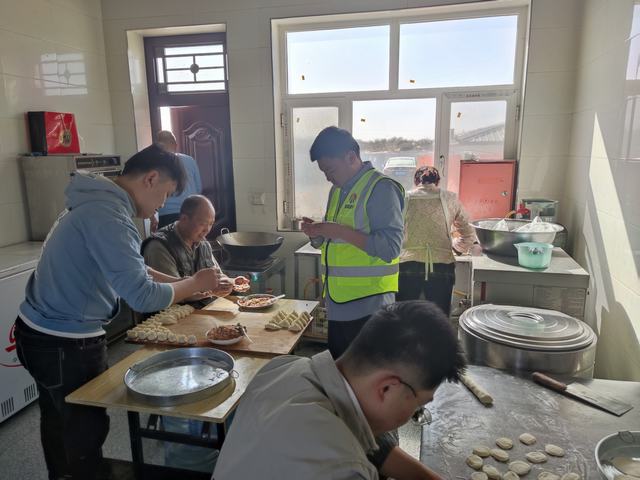 陜煤建設(shè)銅煤公司：最美“五月天”，我們的打開方式