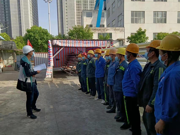 陜煤建設(shè)機(jī)電安裝公司：勞動(dòng)節(jié)為勞動(dòng)人點(diǎn)贊