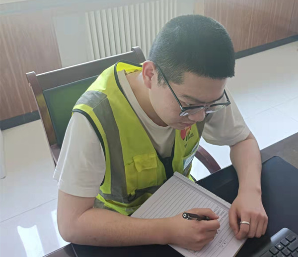 陜煤建設咸陽分公司第二項目部：寫祝福，寄思情