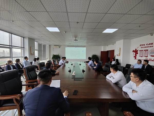 陜西榆林陜煤建設(shè)有限公司加大信訪條例宣傳力度 讓法治意識深入人心