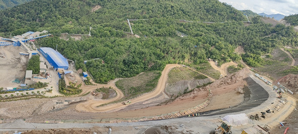 陜煤建設(shè)漢中分公司大西溝礦業(yè)吊莊溝邊坡治理工程有序推進