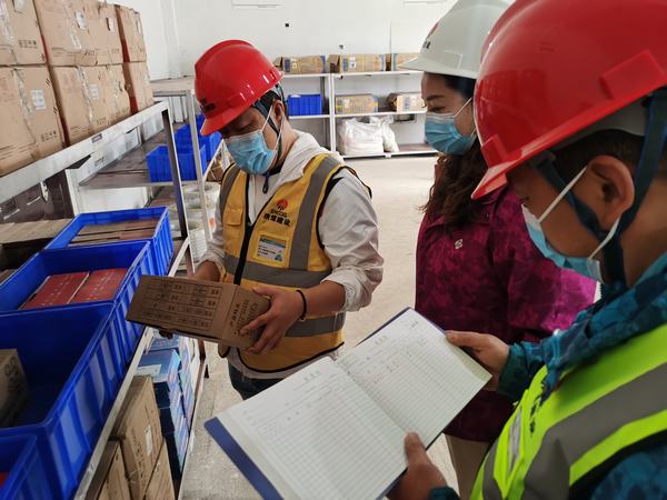 陜煤建設(shè)銅煤公司物資設(shè)備管理念好“三字經(jīng)”，助推安全生產(chǎn)