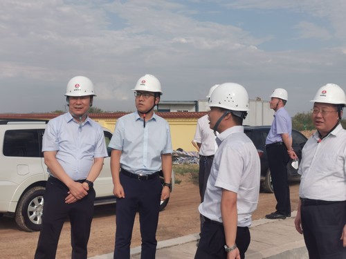 陜煤集團基本建設管理部總經(jīng)理李仰東一行蒞臨陜煤建設榆陽煤炭物流園區(qū)項目調研指導工作