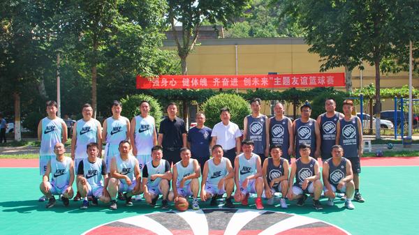 陜煤建設銅煤公司開展“強身心 健體魄 齊奮進 創(chuàng)未來”主題籃球友誼賽