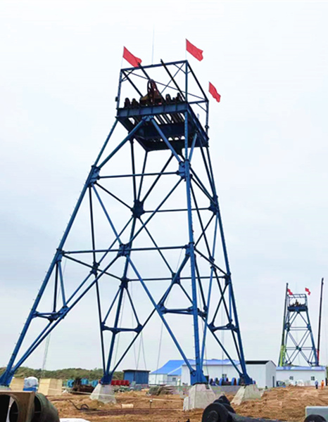 陜煤建設礦建三公司高效完成小保當?shù)V井進回風立井井架組立工程