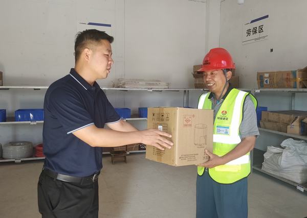 陜煤建設銅煤公司“八一”慰問復轉軍人 關懷暖人心