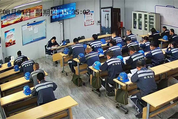 陜煤建設(shè)洗選煤運(yùn)營(yíng)公司：下好班前“先手棋” 系牢安全生產(chǎn)第一?！翱圩印?></div>
                                <div   id=