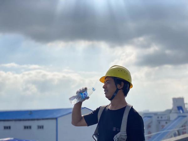 陜煤建設(shè)韓城分公司土建五項(xiàng)目部：不畏驕陽 全力沖刺 項(xiàng)目建設(shè)“火熱”進(jìn)行中