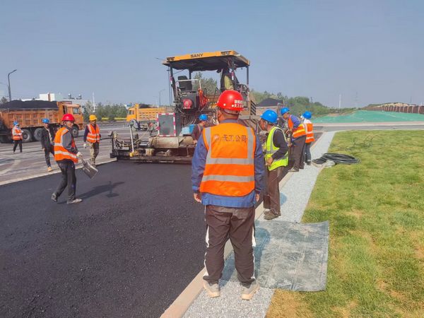 陜煤建設(shè)天工公司土建五部挑燈夜戰(zhàn)，開啟趕“工期”加速度