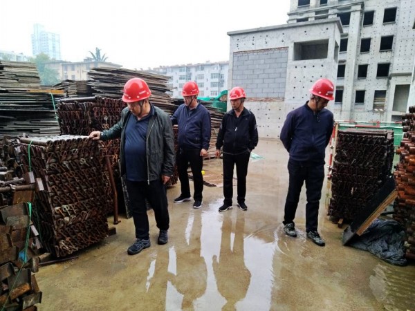陜煤建設(shè)渭南分公司第八項(xiàng)目部未雨綢繆抓治安防范