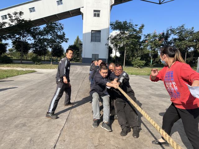 心的凝聚，力的較量