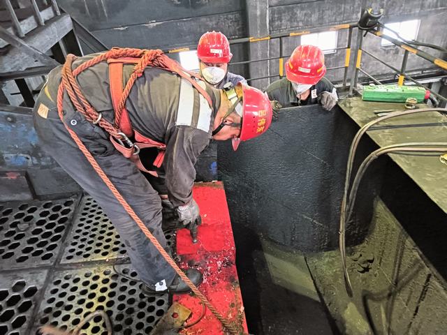 陜煤建設(shè)洗選煤運(yùn)營(yíng)公司澄合山陽運(yùn)營(yíng)項(xiàng)目部：鏖戰(zhàn)檢修迎國慶