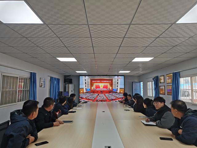 陜煤建設(shè)韓城分公司土建二項(xiàng)目部：“線上+線下”全員“充電蓄能”，構(gòu)建大學(xué)習(xí)格局