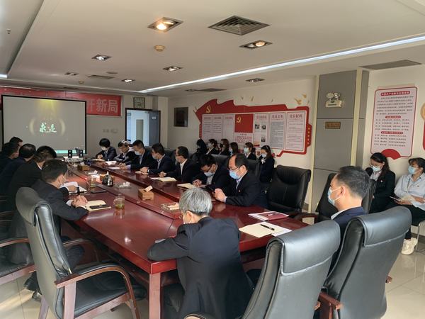 陜煤建設(shè)礦建二公司機關(guān)黨支部召開“黨課開講啦”主題黨日活動