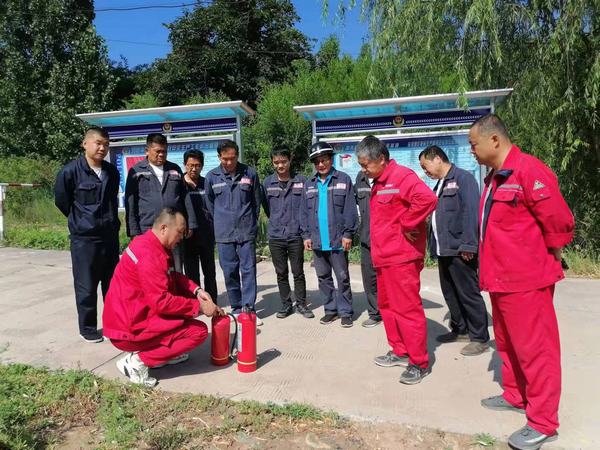 陜煤建設礦建二公司各單位開展火災預防宣傳活動