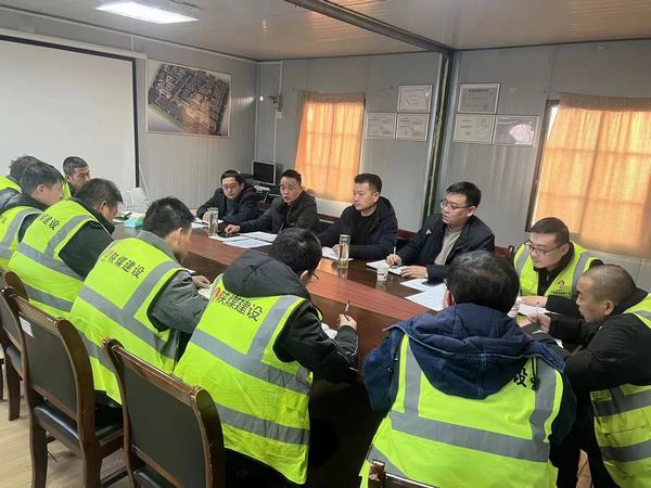 陜煤建設(shè)銅煤公司基層項目部：復(fù)工復(fù)產(chǎn)聚合力 奮勇當(dāng)先抓落實