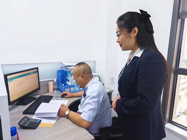 陜煤建設(shè)礦建三公司：快來圍觀！這場培訓(xùn)讓財務(wù)人員秒懂“全電發(fā)票”