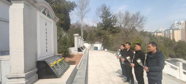 陜煤建設(shè)銅煤公司各基層黨支部開(kāi)展清明主題活動(dòng)