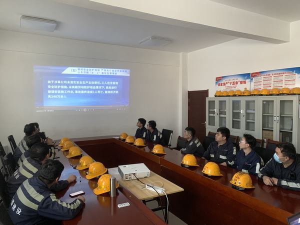 陜煤建設(shè)洗選煤運(yùn)營公司神渭首端運(yùn)營項(xiàng)目部：培訓(xùn)標(biāo)準(zhǔn)化，做好新員工“指向燈”