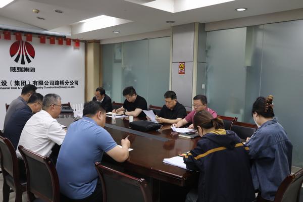 王寧對二級單位市場開發(fā)工作進行督導調研