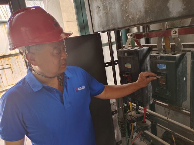 陜煤建設(shè)韓城分公司安裝四項(xiàng)目部：讓“愛”連接家庭，用“心”鎖緊安全