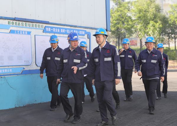 趙敬凱在黨建聯(lián)系點講授主題教育專題黨課并調研指導現(xiàn)場工作