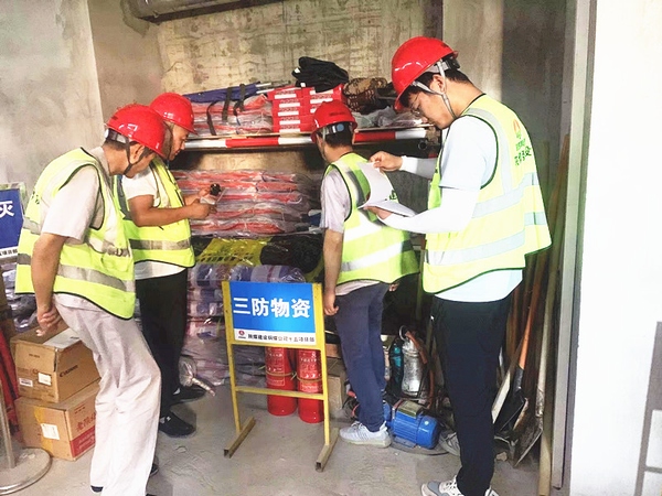 陜煤建設(shè)銅煤公司第十五項目部：戰(zhàn)高溫保安全工程進(jìn)度不停歇