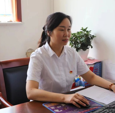 耕好黨建責(zé)任田?奮進(jìn)實(shí)干做貢獻(xiàn)