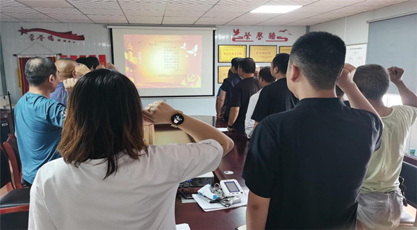 陜煤建設(shè)漢中分公司第五項(xiàng)目部：“軟硬”兼施防火災(zāi)，夏季安全記心間