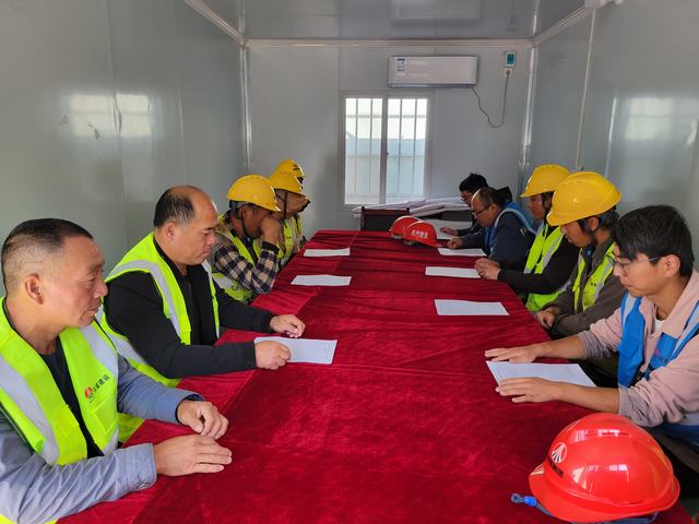 陜煤建設韓城分公司土建十三項目部：筑牢安全發(fā)展理念 堅守安全生產防線