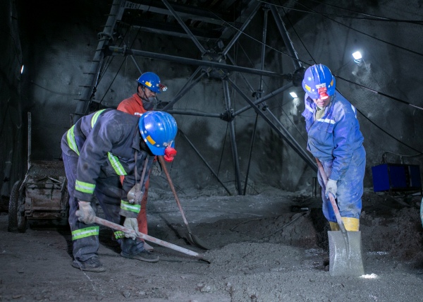 陜煤建設(shè)礦建三公司：“菜單式”交接班，讓安全管理“無縫銜接”