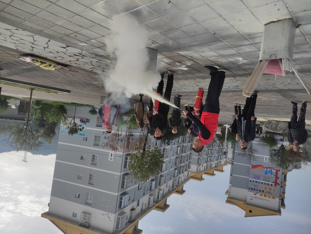 陜煤建設駐村工作隊聯合天池村“兩委”開展消防安全知識教育活動