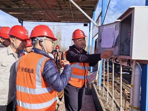 陜煤建設天工公司新疆第一項目部：“小字輩”挑大梁 項目建設“穩(wěn)中進”
