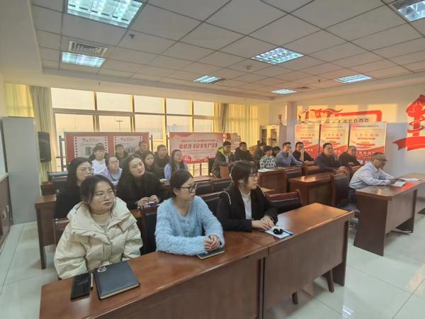 陜煤建設(shè)煤礦運(yùn)營(yíng)服務(wù)分公司：各項(xiàng)舉措讓中國(guó)工會(huì)十八大精神落地