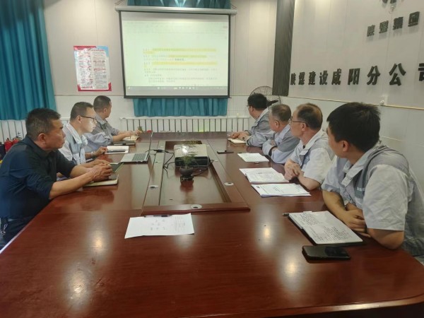 陜煤建設(shè)咸陽分公司安裝項(xiàng)目部：深化日常學(xué)習(xí)，剖析現(xiàn)場問題，實(shí)現(xiàn)學(xué)以致用