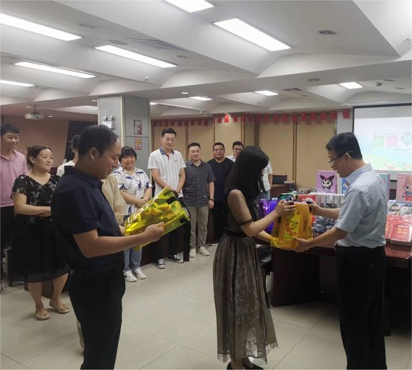 陜煤建設(shè)路橋分公司開展“六一”關(guān)愛職工子女成長活動