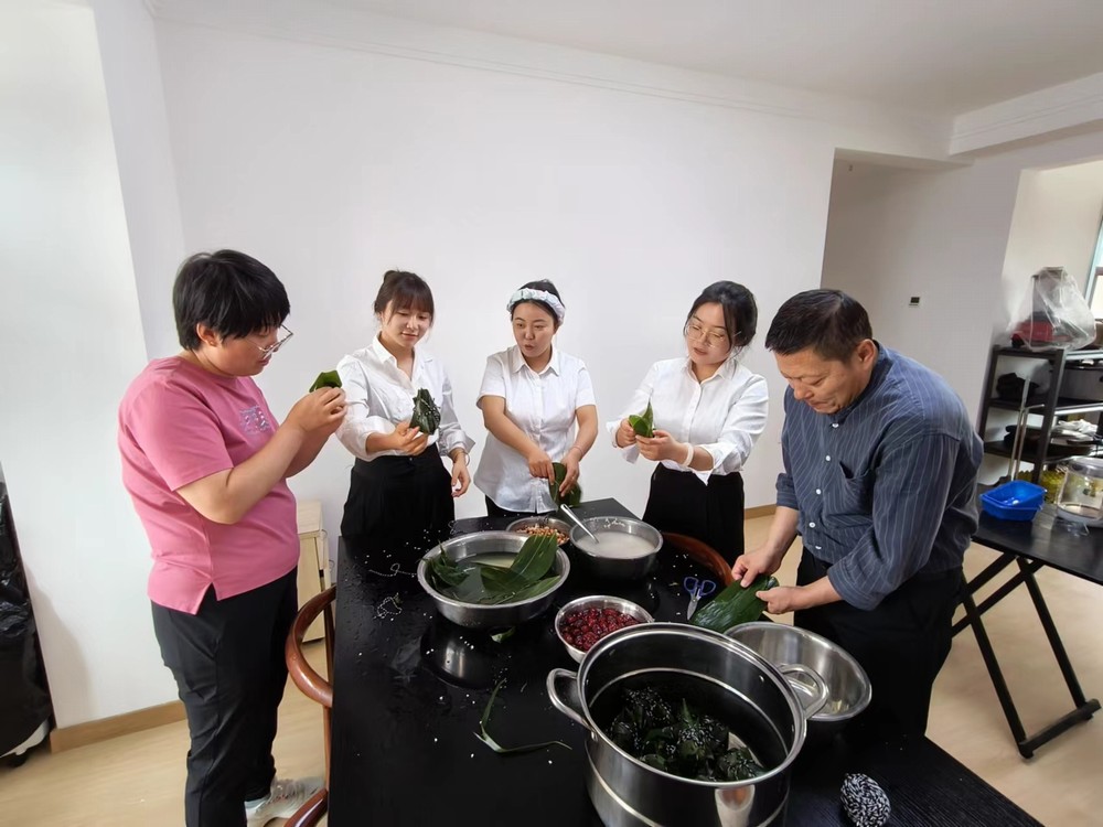 陜煤建設(shè)西北分公司：粽香情濃 共慶端午