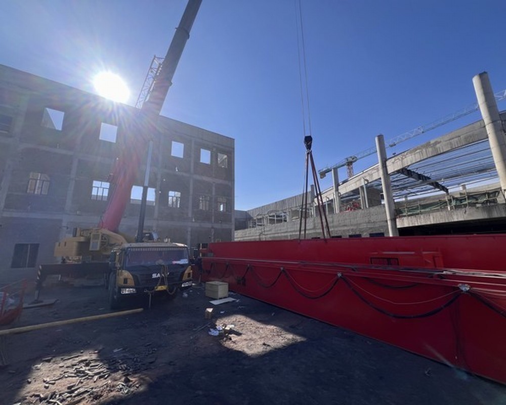 陜煤建設(shè)機(jī)電安裝公司可可蓋項(xiàng)目部施工現(xiàn)場演繹“速度與激情”