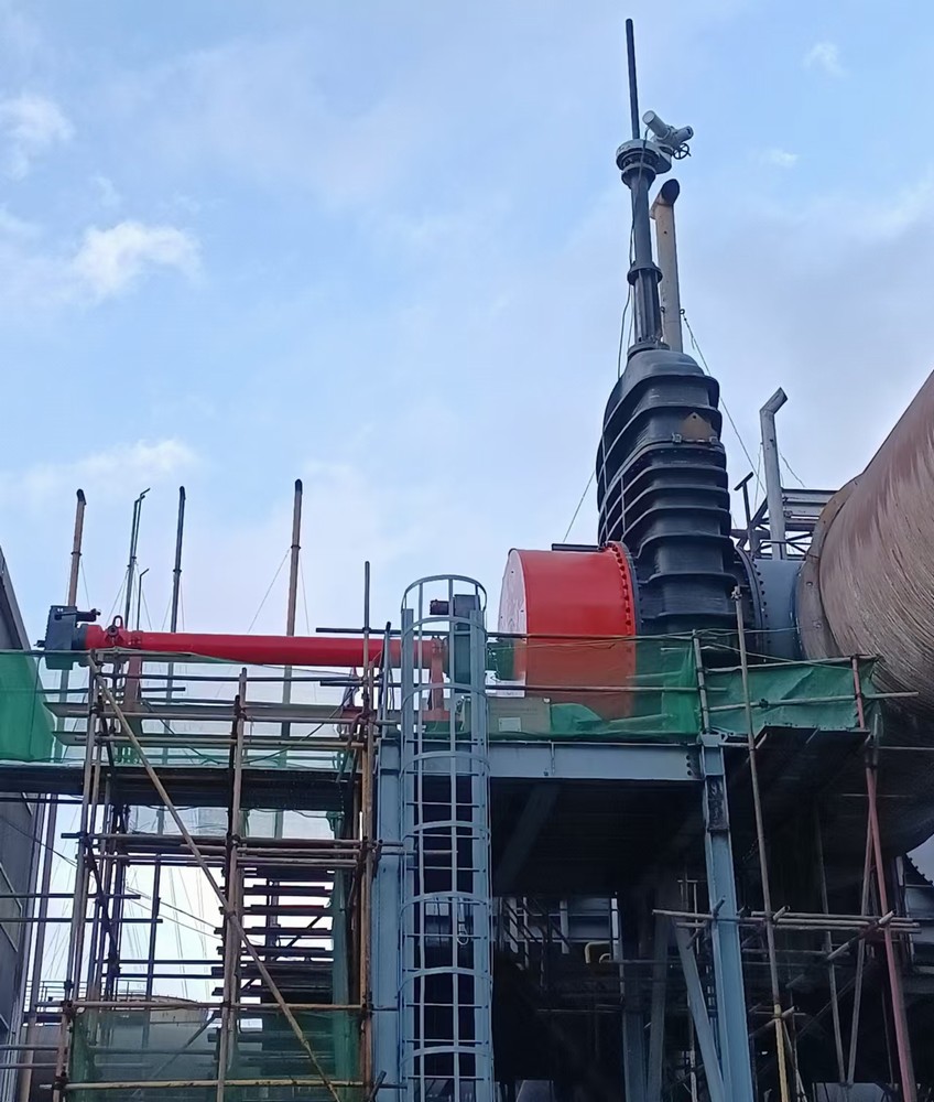 全力以赴！八小時圓滿完成煤氣管道DN2400帶壓開孔作業(yè)