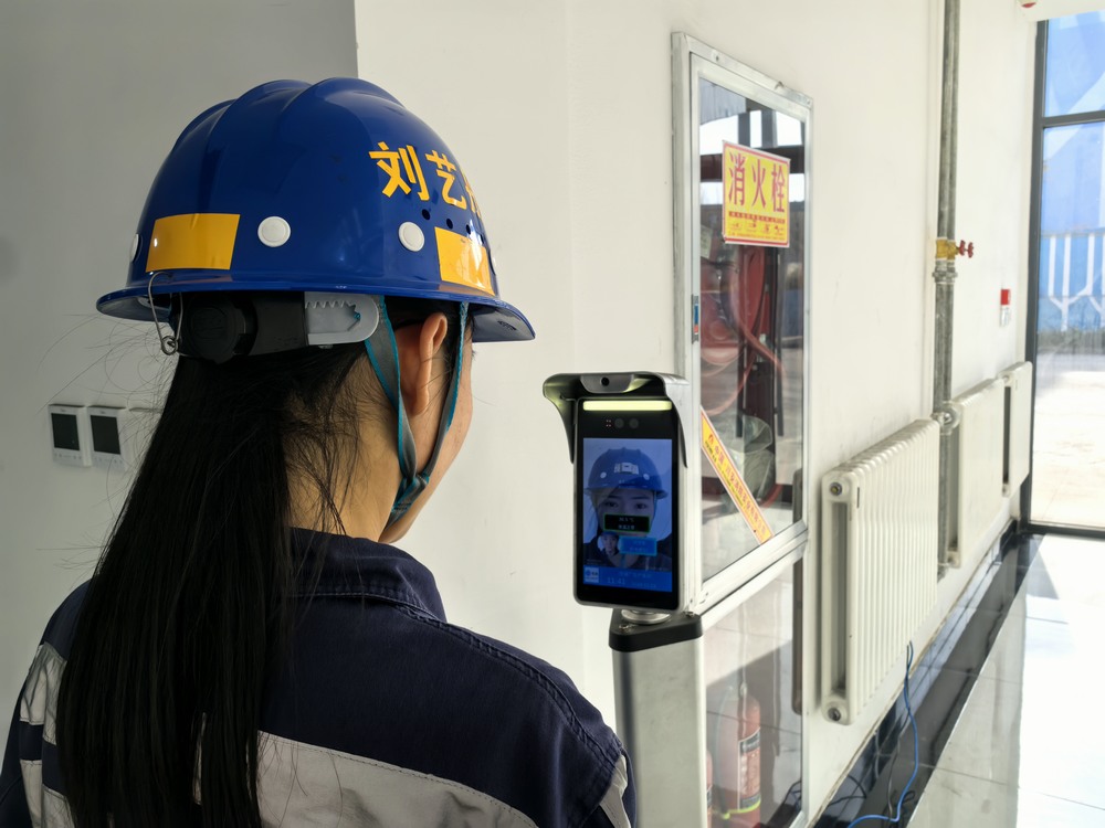 陜煤建設(shè)洗選煤運(yùn)營公司：實(shí)名制管理“新紀(jì)元”，打造安全、高效、透明的用工新生態(tài)